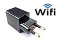 Caricabatteria con telecamera spia WiFi